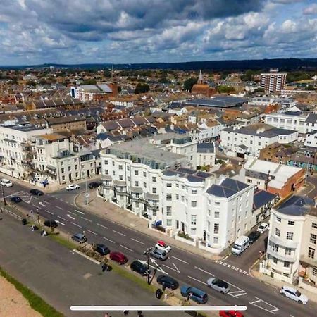 House By The Sea, Worthing Villa ภายนอก รูปภาพ